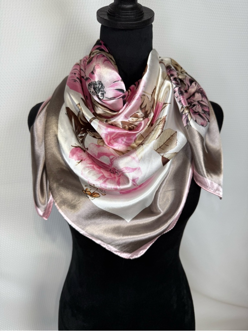 MOSI Square Scarf Floral Tie Satin Silk Touch Retro Romance Timeless 35”Square
